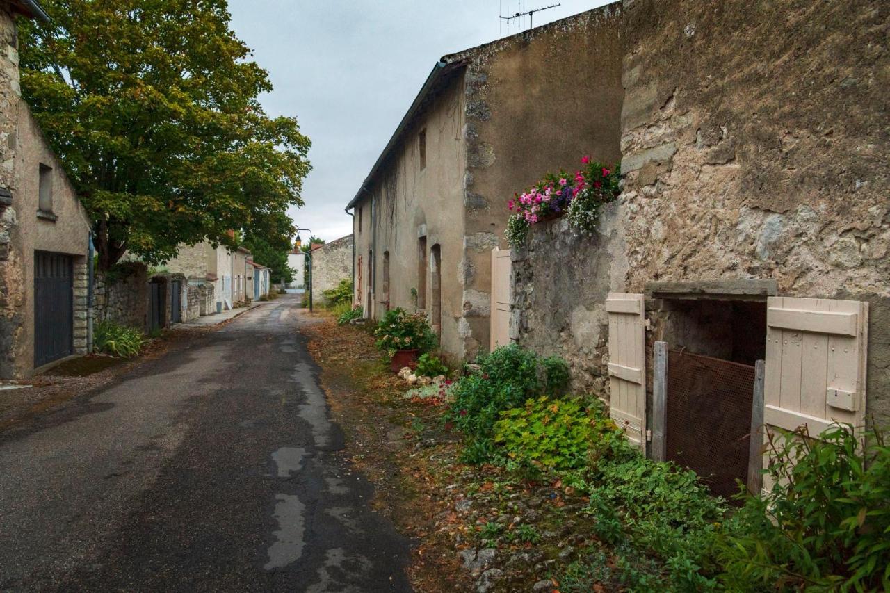 La Maison Du Prince De Conde Charroux-dʼAllier エクステリア 写真
