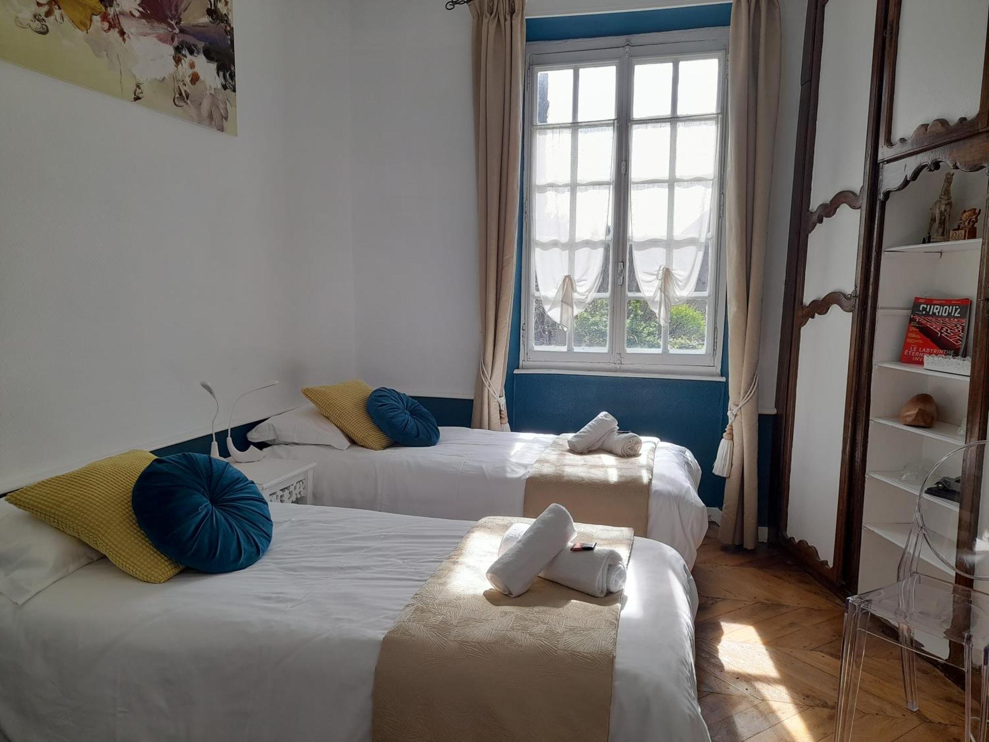 La Maison Du Prince De Conde Charroux-dʼAllier エクステリア 写真